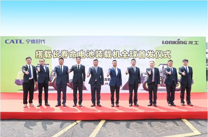装载机专用长寿命电池助力工程机械电动化转型-效擎动力机械有限公司(图1)
