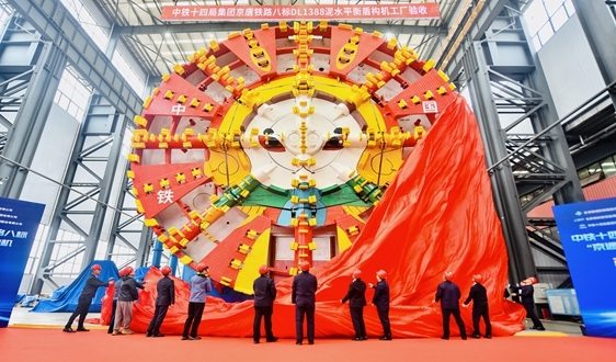 超大直径泥水平衡盾构机“京通号”助力京津冀交通一体化-辰飞雨效擎动力机械(图1)